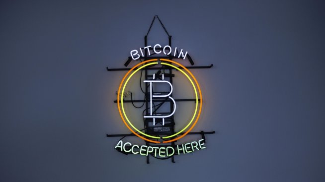 Протоколите на Фед не можаха да разстроят биткойна за дълго