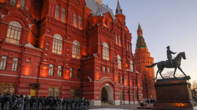 А. Апостолов: Путин може да е подведен да нахлуе заради планове за дворцов преврат