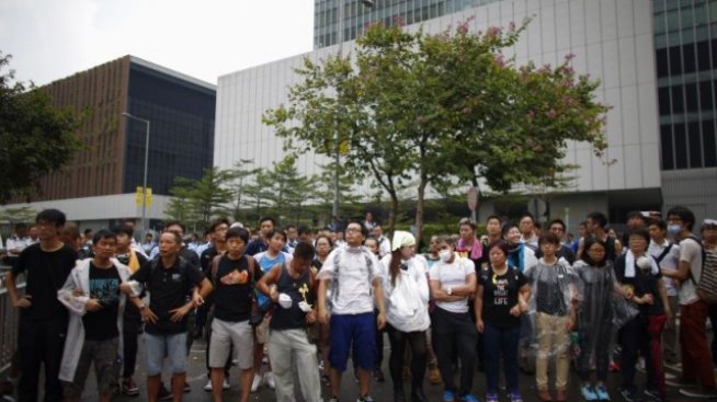 Ще се стигне ли до компромис в Хонконг?