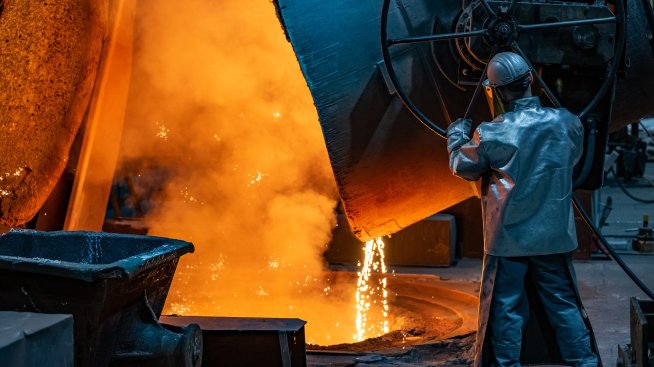 Служителите от публичния сектор в Германия искат 8% увеличение на заплатите