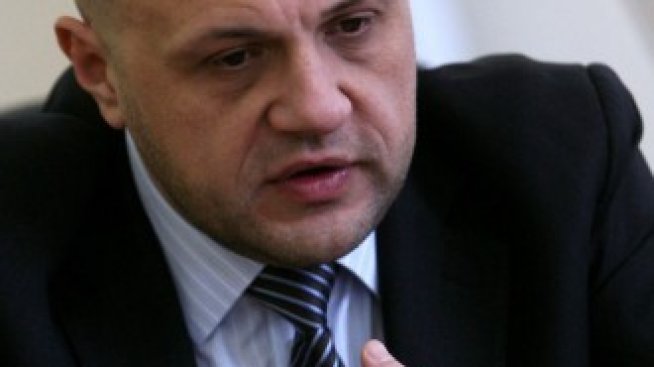 Т. Дончев: Нередностите при търговете са основна пречка за усвояването на пари