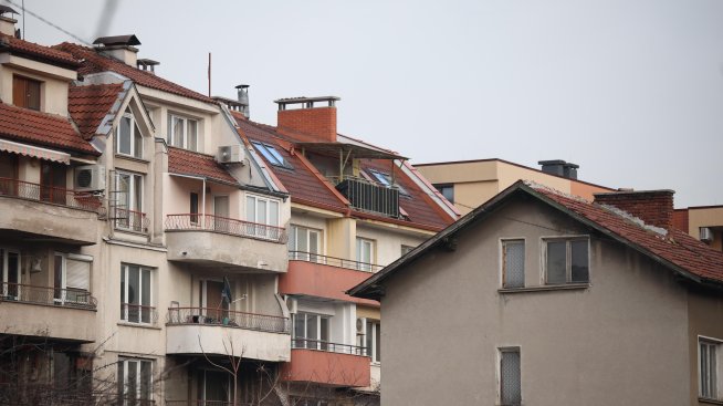 Жилищният пазар след еврото: Стабилно търсене, по-бавен ръст на цените, ниски лихви по заемите