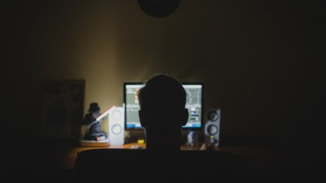 Творчески организации настояват интернет доставчици да блокират пиратски сайтове