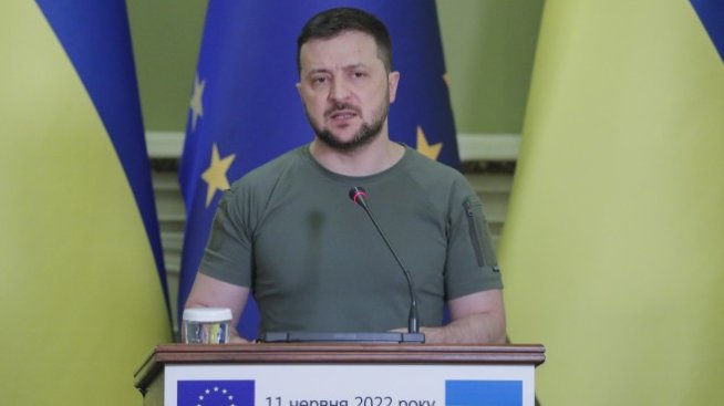 Зеленски обеща освобождаването на Крим