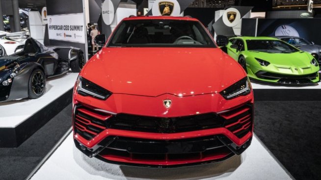 Силното търсене на Urus помага на Lamborghini да запише добро първо полугодие
