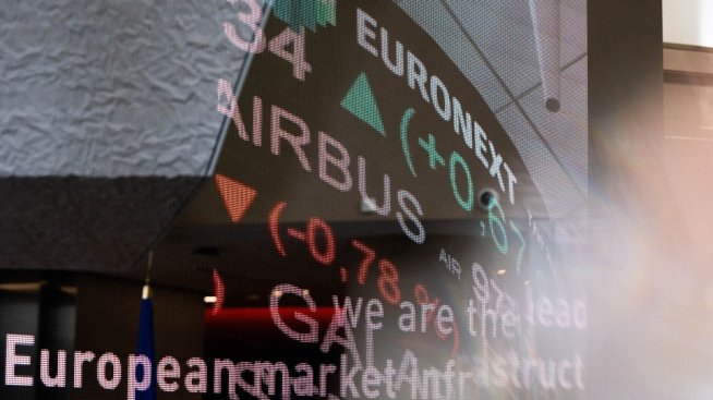 Финансови отчети подкрепиха търговията на европейските фондови пазари