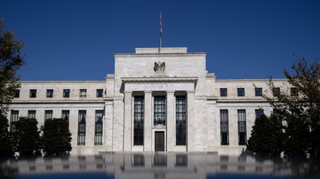 Имат ли ястребите във Фед апетит за голямо лихвено увеличение?