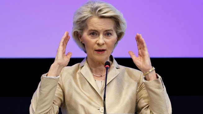 ЕС предлага пълна забрана на руския втечнен газ от 2027 г.