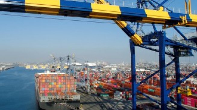 Американската икономика се забавя