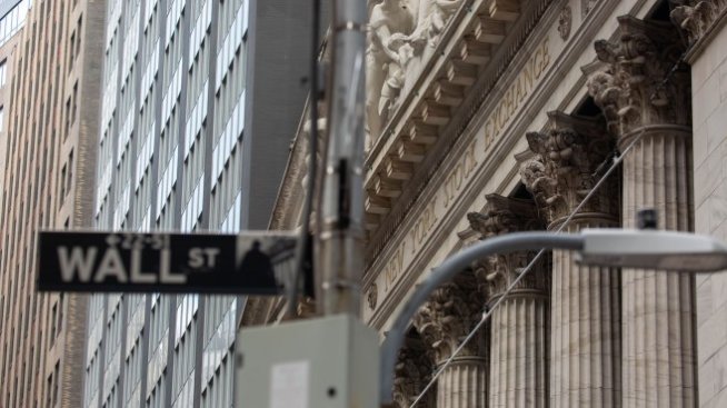 Решението на Фед за паричната политика помогна на Dow да излезе на зелено