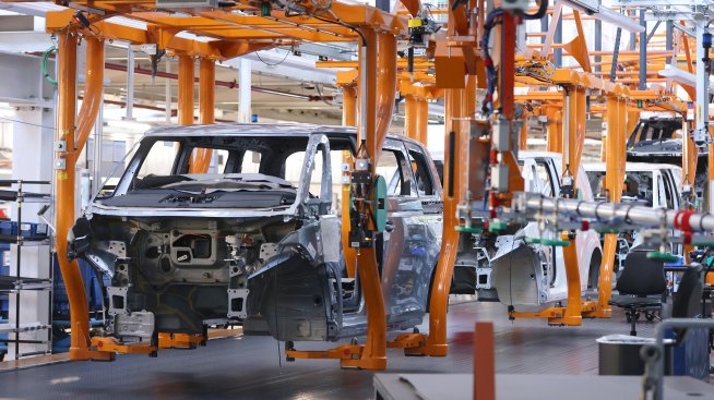 Световното производство на автомобили расте през 2025 г., доминирано от Азия