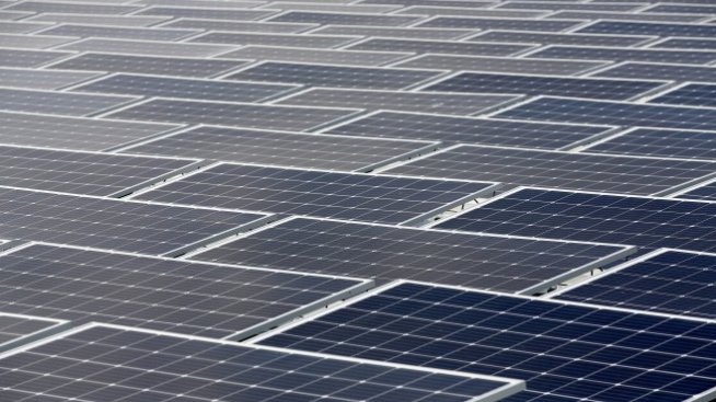 ЧЕЗ ЕСКО ще изгражда соларна централа на русенска компания с мощност от 195 kWp