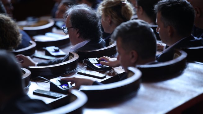 Депутатите приеха окончателно да се прекрати концесията на пристанище "Росенец"*