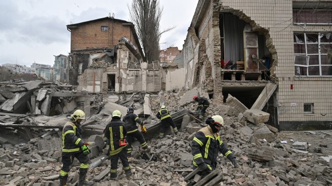 Атаката към Харков - маньовър или начало на майската офанзива на Русия?