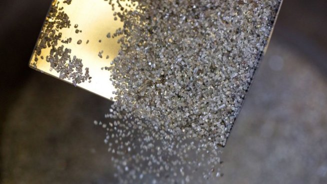 Търговията с диаманти възкръсва заради блокадите по света