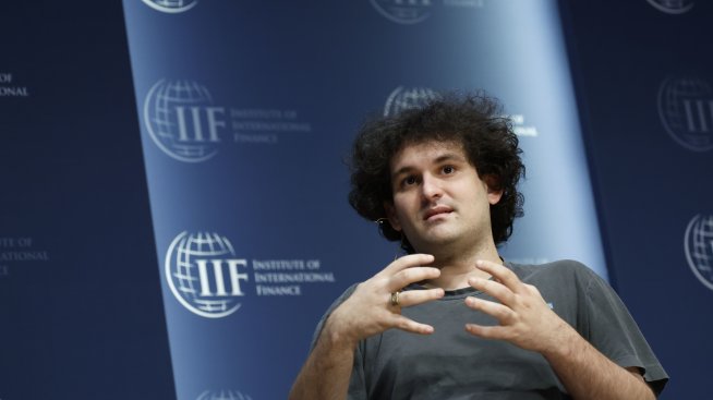 Сенатори искат Банкман-Фрийд да свидетелства за FTX на 14 декември