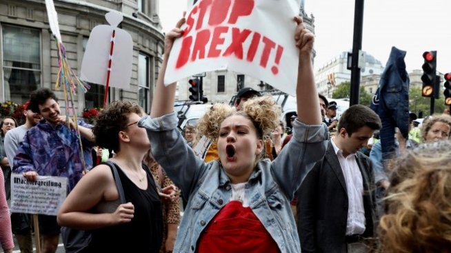 Депутатите вероятно ще успеят да блокират Brexit без сделка