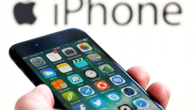 Apple отново е най-високо оценената публична компания в САЩ