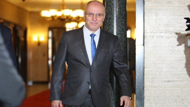 Димитър Радев: Банковият сектор е в състояние да устои и на най-негативния сценарий