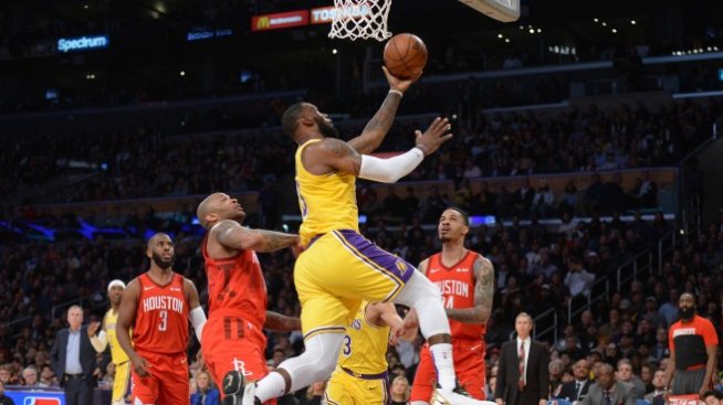 Колко печелят звездите от NBA?