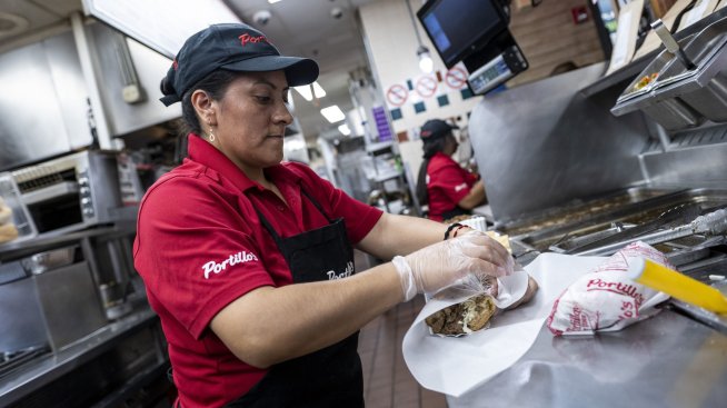 Американският бизнес добавя 239 хил. работни места през октомври