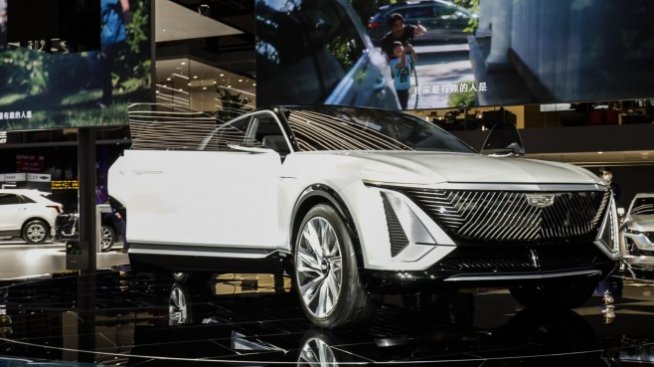 GM пуска на пазара първия електрически Cadillac в началото на 2022 г.