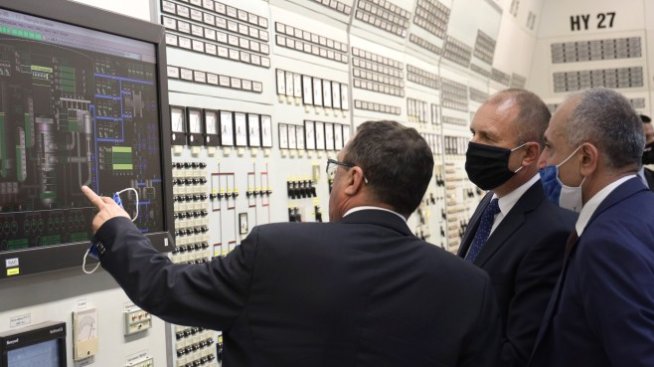 Румен Радев за &bdquo;Белене&ldquo;: Не можем да се опитваме да строим колос с глинени крака