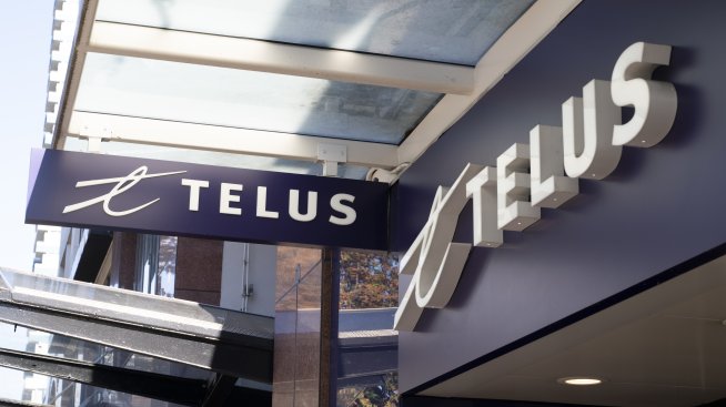 Telus съкращава 2000 позиции в Испания