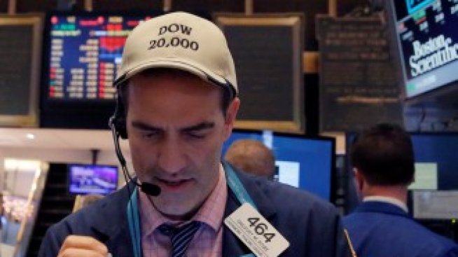 Nasdaq e в подножието на нов рекорд*