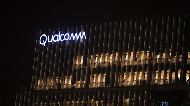 Акциите на Qualcomm поскъпнаха до нов рекорд след инвеститорската среща