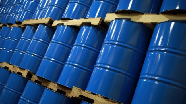 Петролът поевтинява на фона на възможността за съвместни действия на САЩ и Китай*