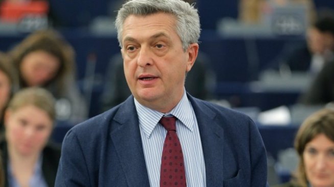 Върховният комисар за бежанците е обезпокоен от сделката между ЕС и Турция