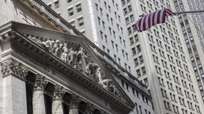 Nasdaq не успя да изплува на зелено в очакване на ключови финансови отчети на Big Tech