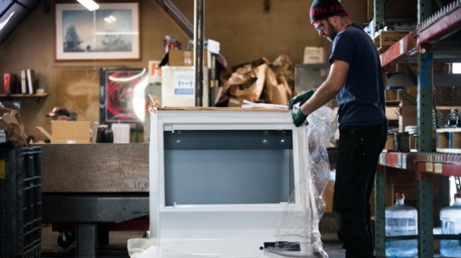 Американската бизнес активност удари през август 18-месечен връх