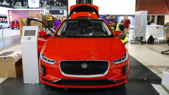 Jaguar има отговор на Model 3 на Tesla