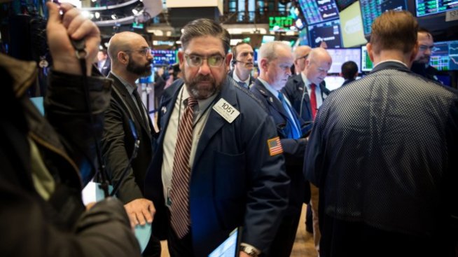 Wall Street започва сесията с ръстове на фона на подобреното състояние на Тръмп*