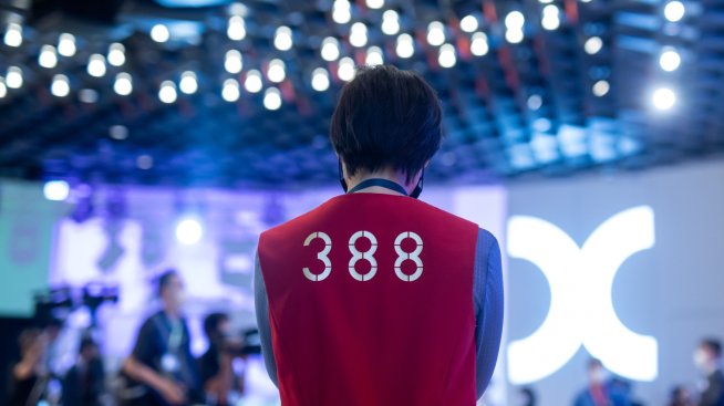 Несигурните икономически перспективи тласкат в различни посоки индексите в Азия