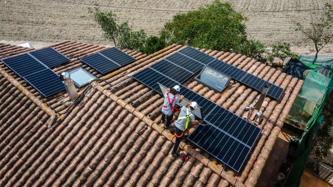 Испания отчита сериозен ръст в инсталирането на соларни покривни панели