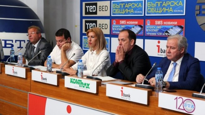 Превозвачи заплашиха с контрапротест в защита на автомобилната камара