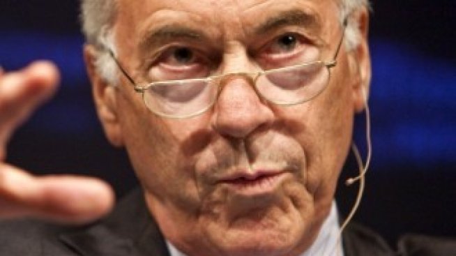 Стив Ханке - професорът, който подготвя студентите си за Уолстрийт