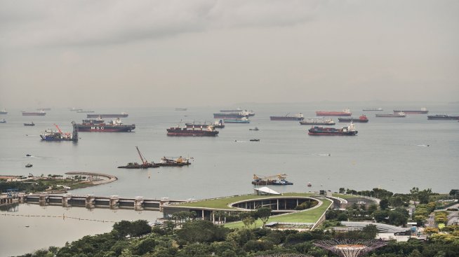 Приходите от продажба на руски петрол достигнаха петмесечен връх