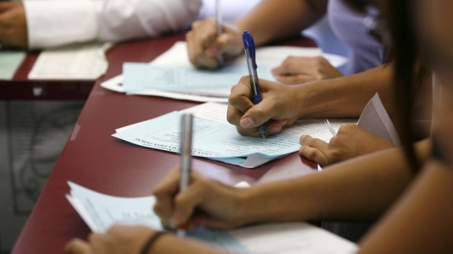 България е издала 10 хил. разрешителни за пребиваване през 2020 г.