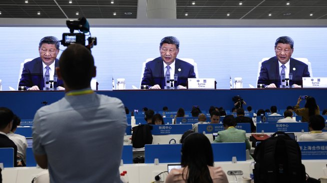 Си Дзинпин и Путин се обявиха за нов световен ред на форум по въпросите на сигурността