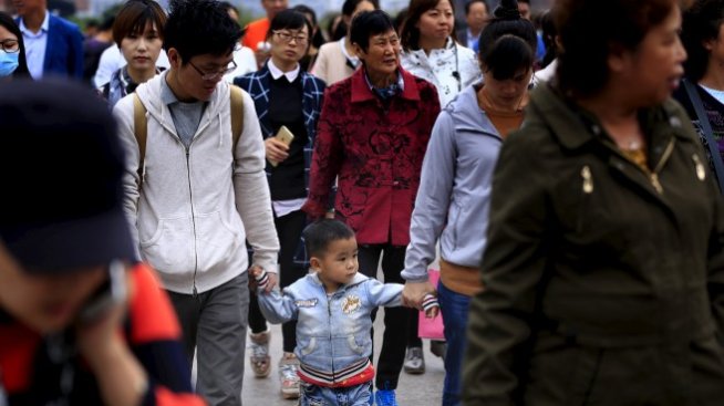 Гражданите в по-развитите страни одобряват налагането на данък върху богатите