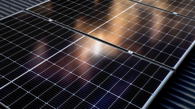 След газовия сектор OMV Petrom влиза и в соларен парк край Бяла Слатина