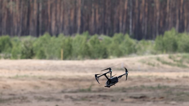 Русия и Украйна продължават да си разменят удари въпреки опитите на САЩ за мир