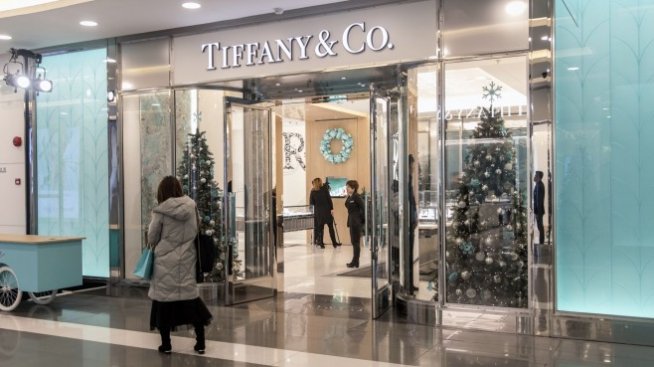 Tiffany навлиза смело в празничното тримесечие