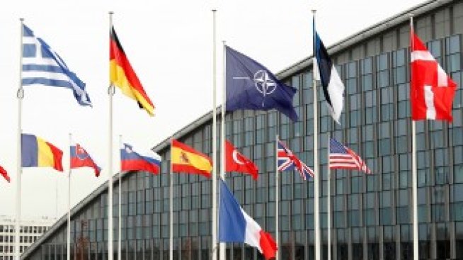 Залитането на Турция към Русия създава ново напрежение в НАТО