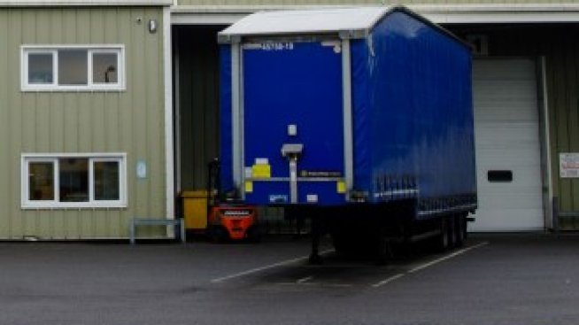 Лондон е най-скъпият град в света за наемане на складови площи