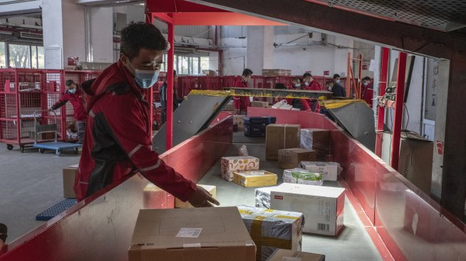 Walmart продаде акции от JD.com за 3,6 млрд. долара